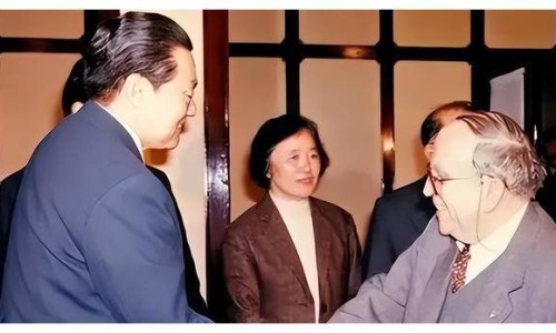 顺芝堂是正规品牌吗-顺香草主治什么病专区_顺芝堂20片多少钱一合专区_顺芝草的功效网